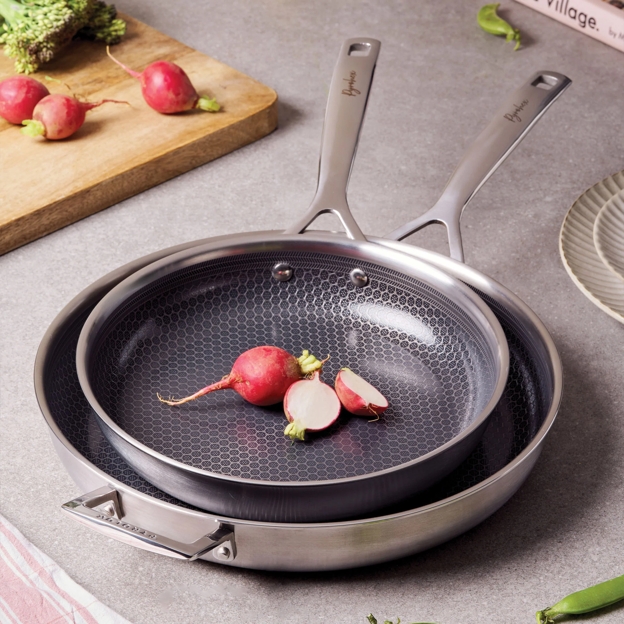 Pyrohex 2 Piece Fry Pan Set - Image 7